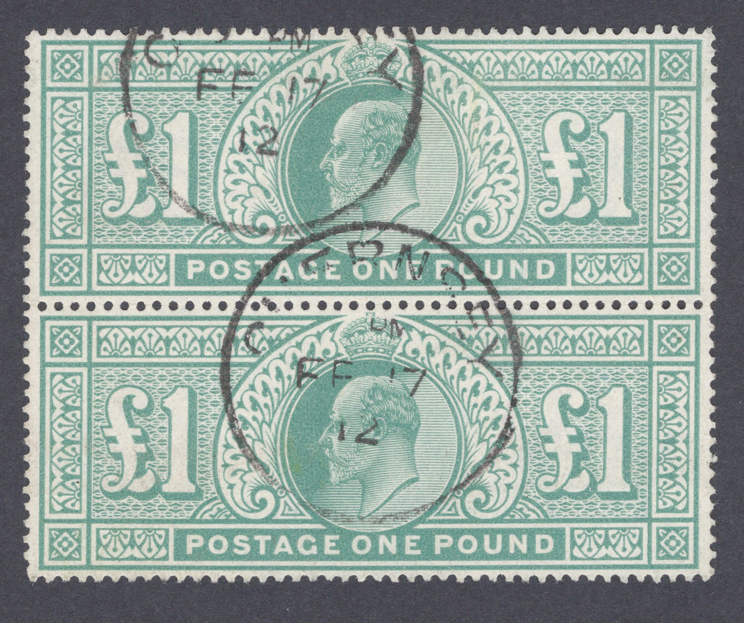 1902 £1 Dull Blue-Green Used Vertical Pair